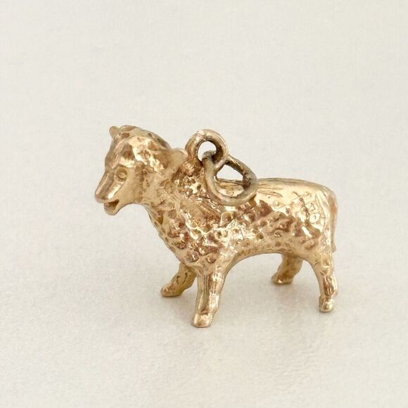 Vintage 14K Yellow Gold 3D Sheep Farm Animal Detailed Charm Pendant - Picture 1 of 12